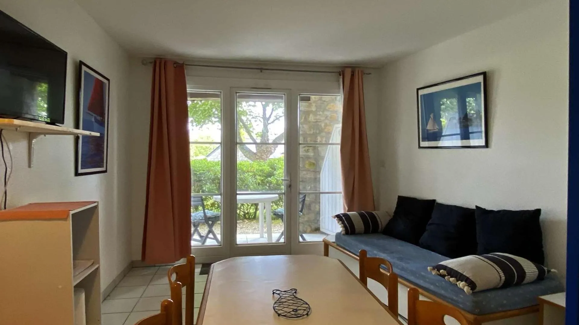 Apartment Ref 006 - Appartement 2 Pieces A Deux Pas De La Plage Et Du Port, A Louer Pour Les Vacances Arzon